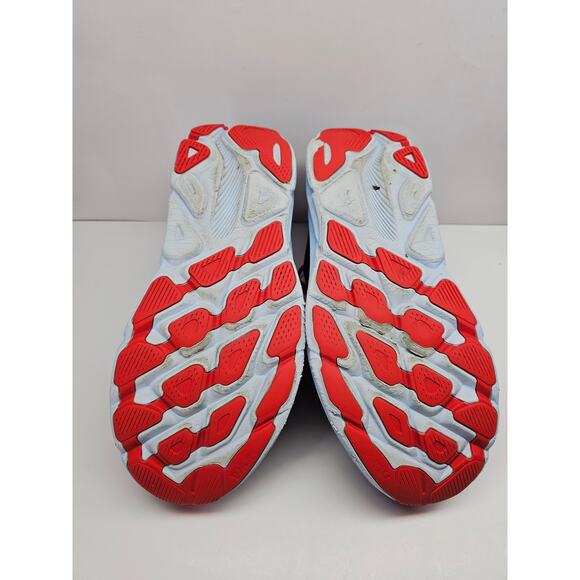 Hoka Men 11 Comfy footwear main image 6
